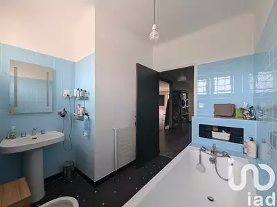 Maison, 166 m²