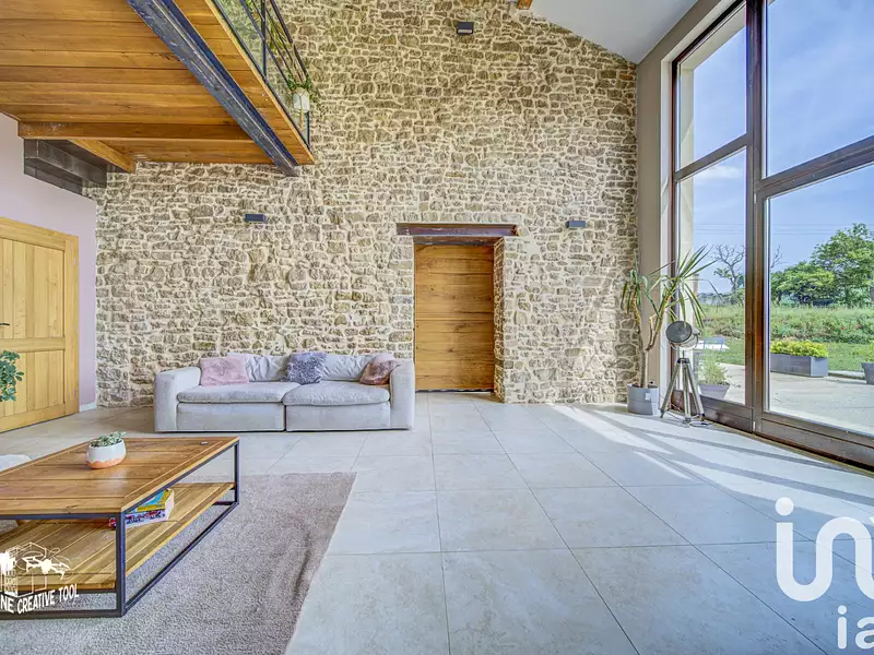 Maison, 255 m²