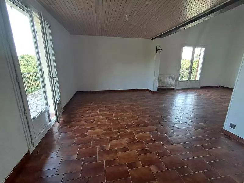 Maison, 185 m²