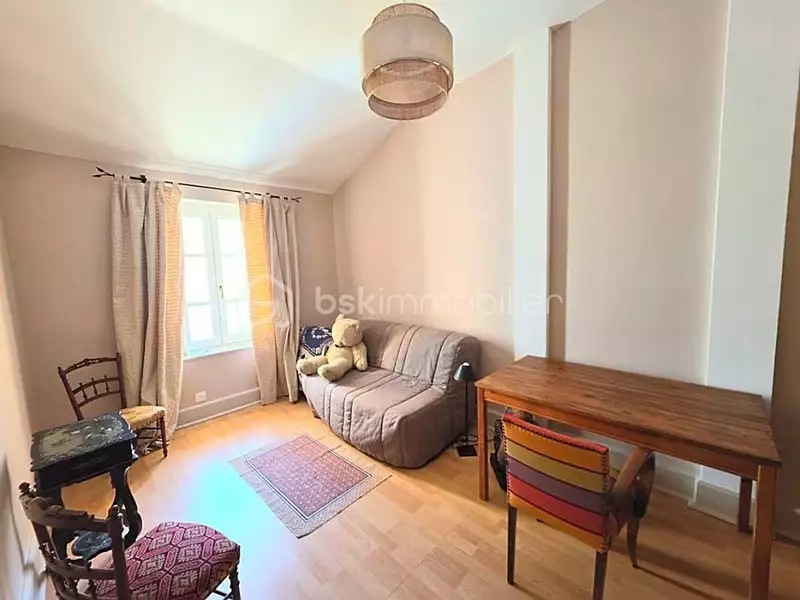 Maison, 387 m²