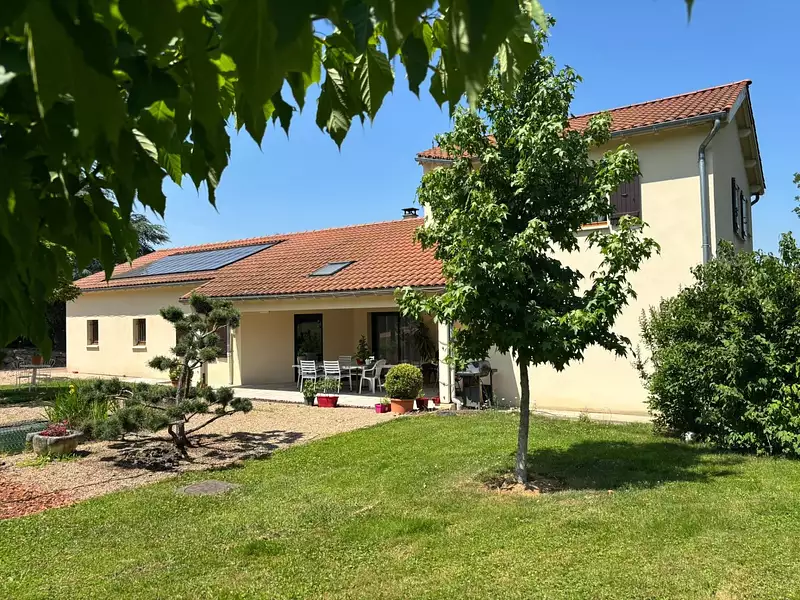 Maison, 157 m²