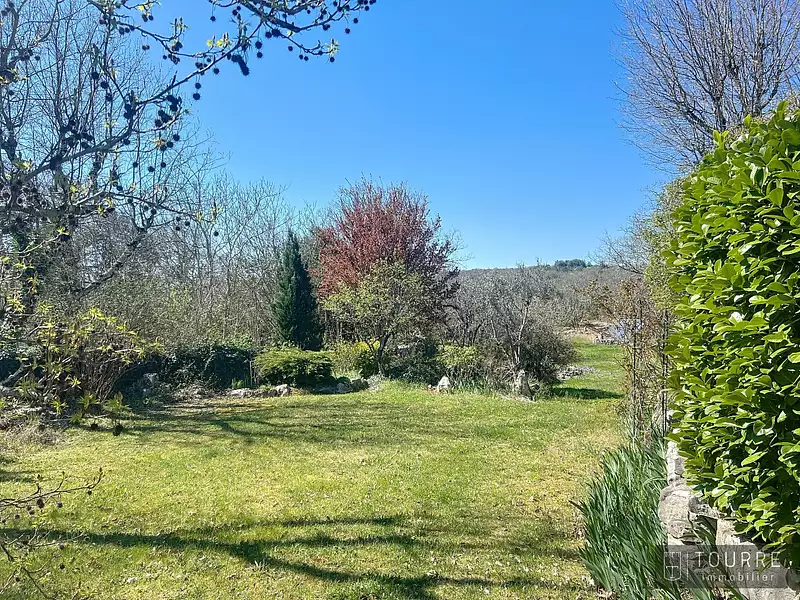 Maison, 240 m²