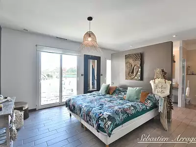 Maison, 195 m²