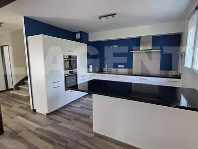 Maison, 97 m²
