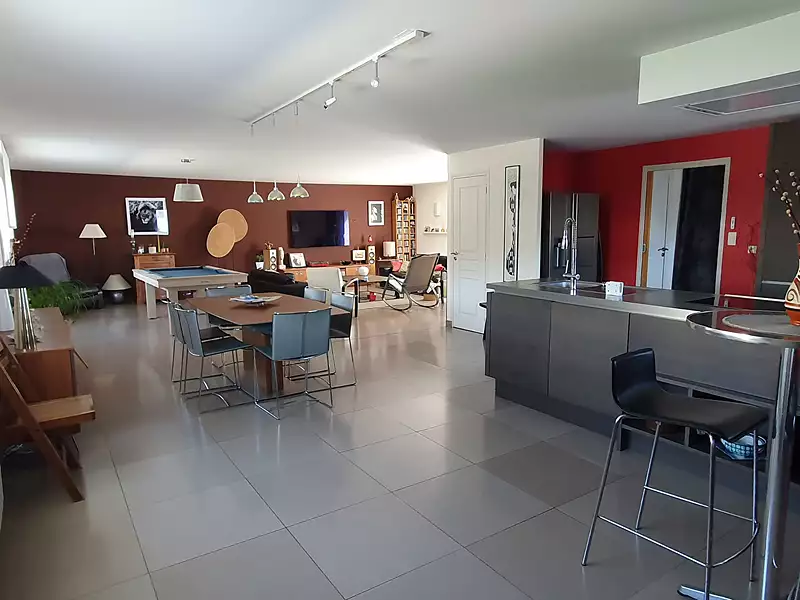 Appartement, 169,72 m²