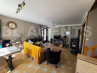 Maison, 131 m²