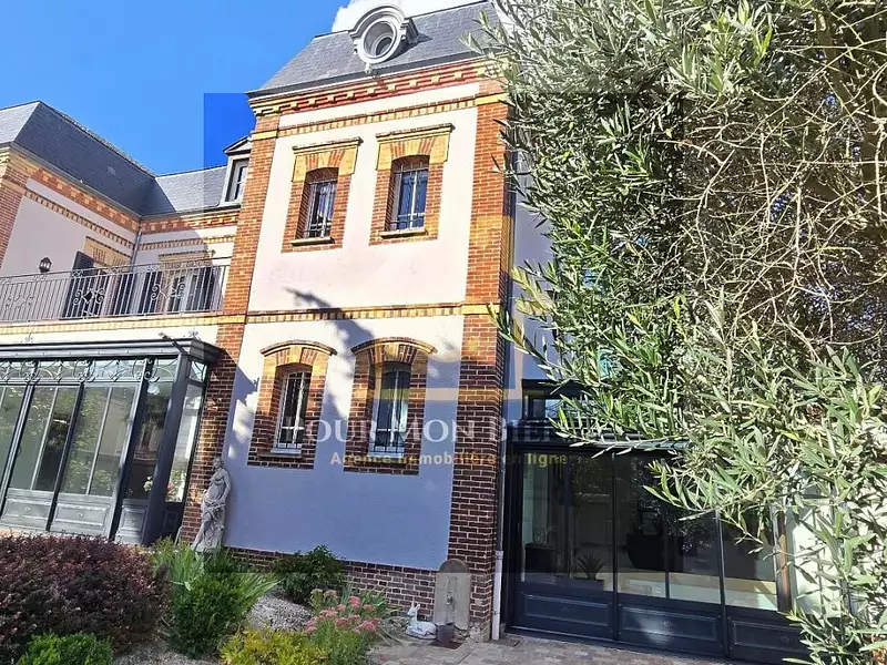Maison, 300 m²