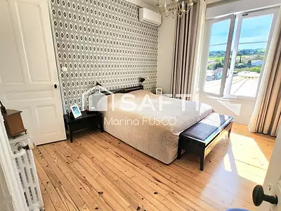 Maison, 328 m²
