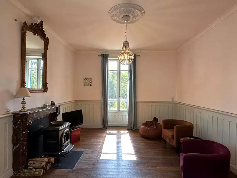 Maison, 690 m²