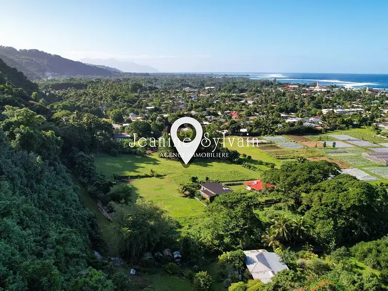 Terrain, 600 m²