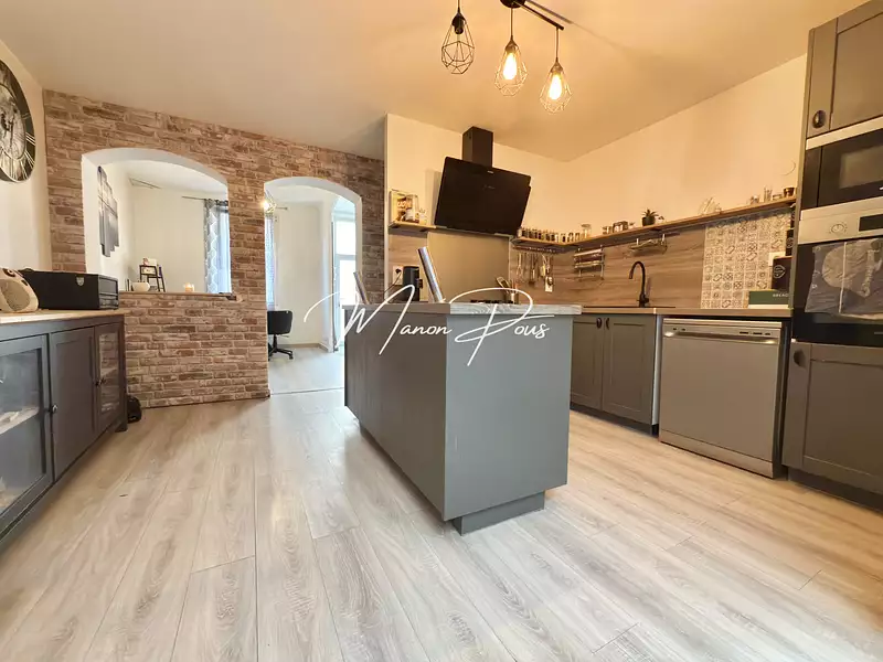 Maison, 77 m²