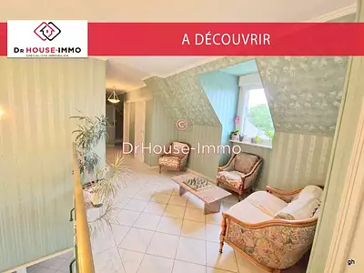 Maison, 225 m²