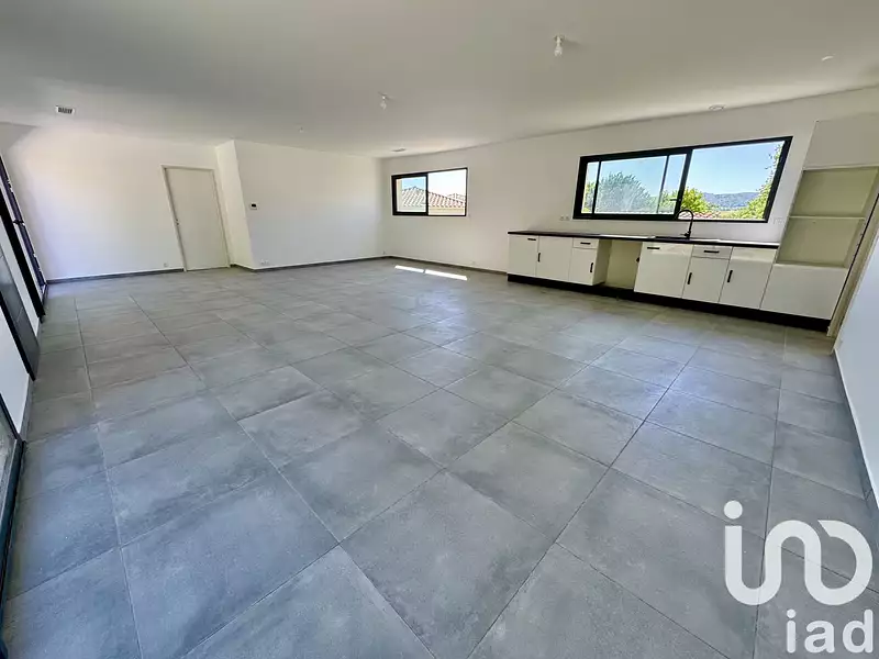 Maison, 124 m²