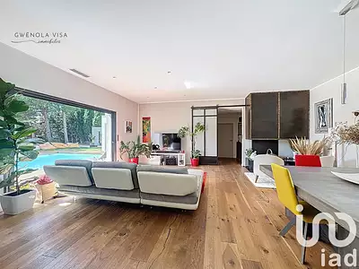Maison, 260 m²