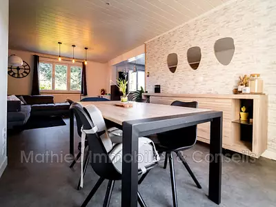 Maison, 104 m²