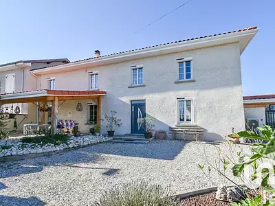 Maison, 220 m²
