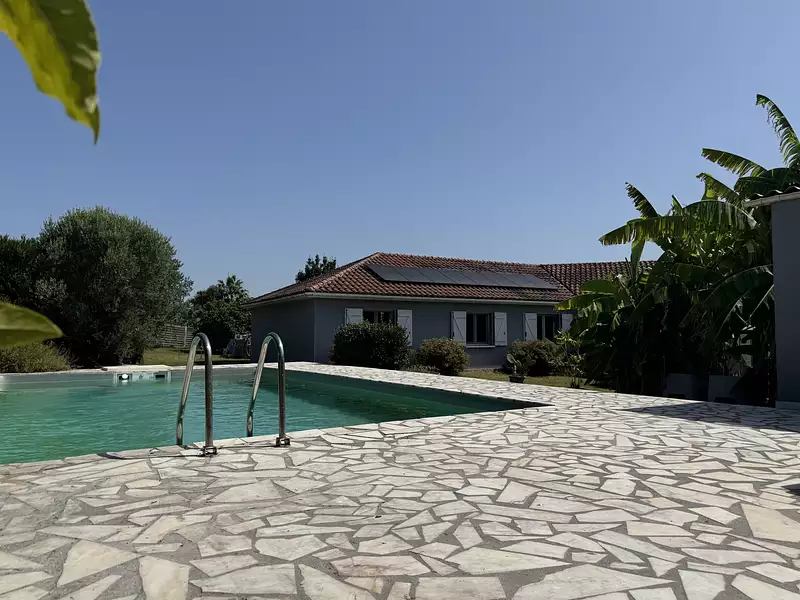 Maison, 205 m²