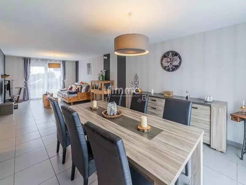 Maison, 110 m²