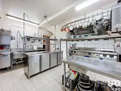 Divers, 180 m²