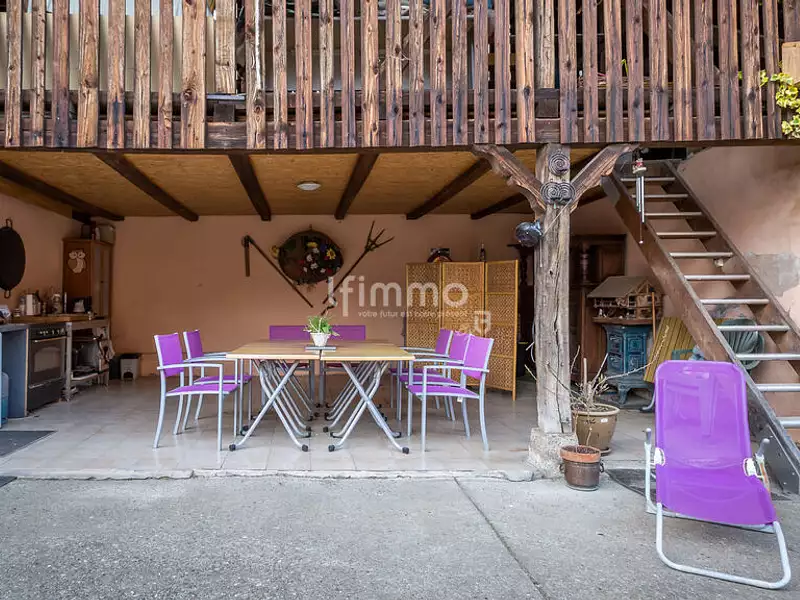 Immeuble, 300 m²