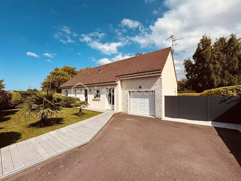 Maison, 123 m²