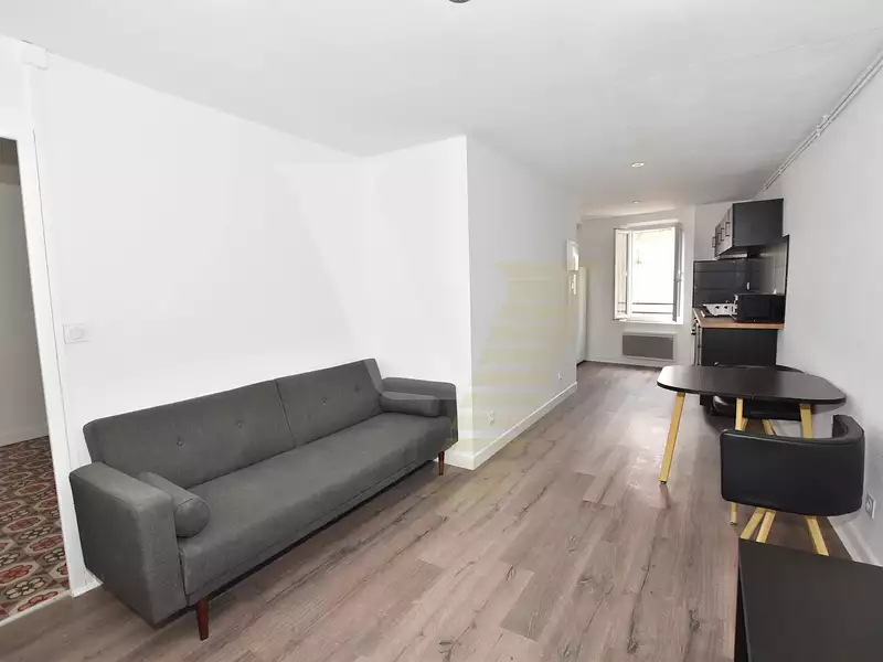 Immeuble, 150 m²