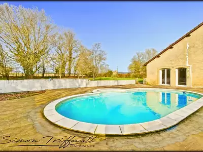 Maison, 255 m²