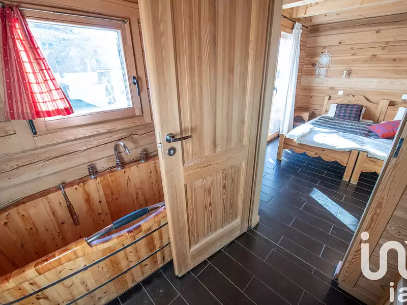 Maison, 288 m²