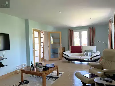 Maison, 197 m²