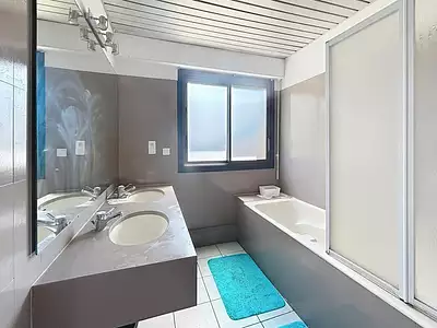 Maison, 254 m²