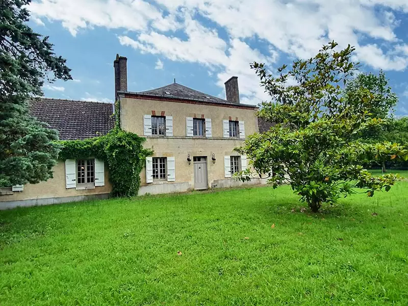 Maison, 310 m²