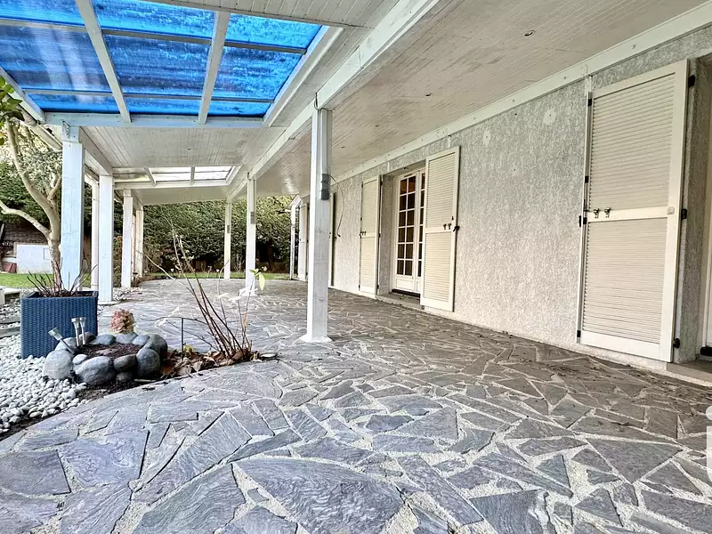 Maison, 195 m²