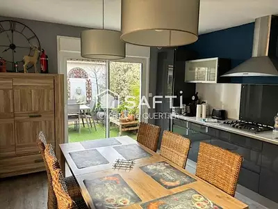 Maison, 126 m²