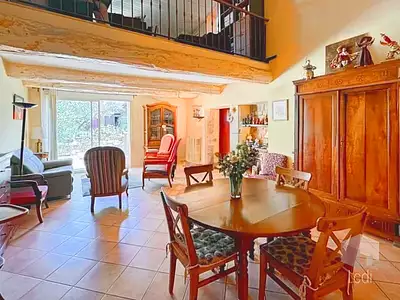 Maison, 175 m²