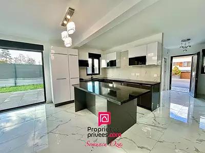 Maison, 114 m²