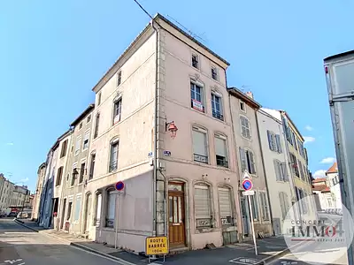 Immeuble, 130 m²