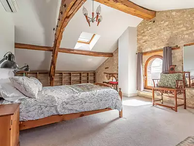 Maison, 230 m²