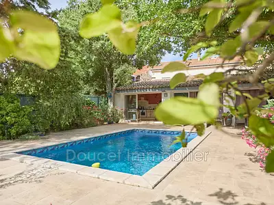 Maison, 210 m²