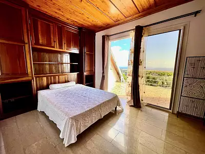 Maison, 230 m²