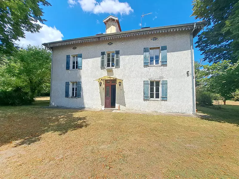 Maison, 228 m²