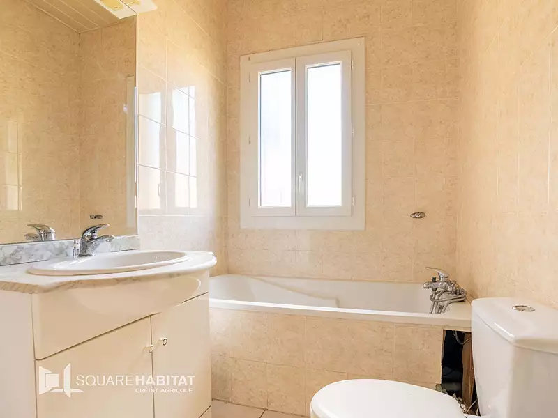 Immeuble, 157,8 m²