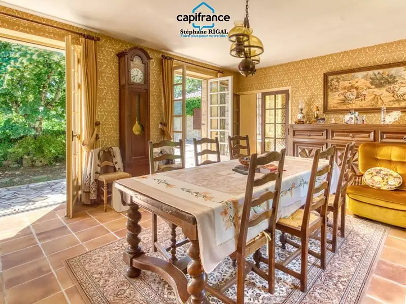 Maison, 140 m²