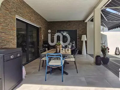 Maison, 190 m²