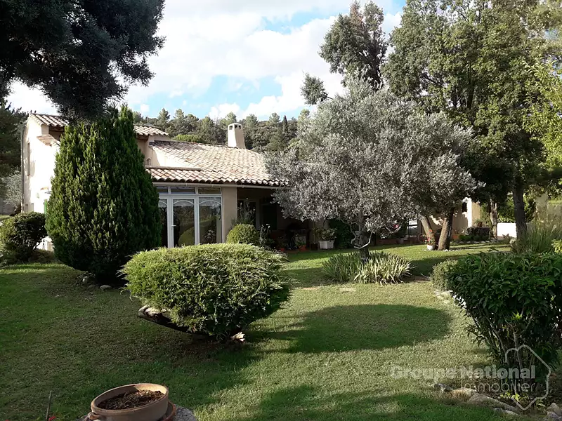 Maison, 124 m²