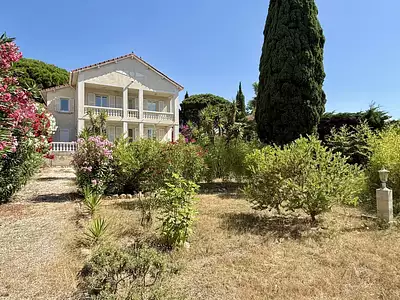 Maison, 180 m²