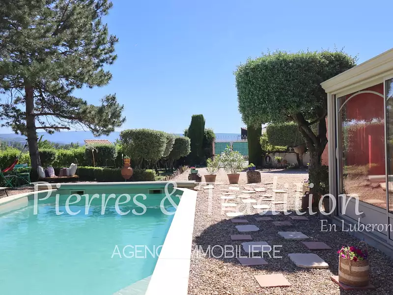Maison, 136 m²
