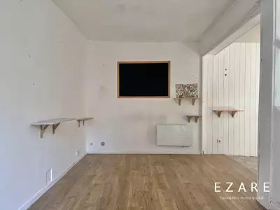 Divers, 60 m²