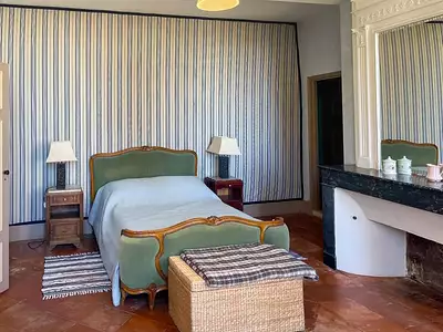 Maison, 594 m²