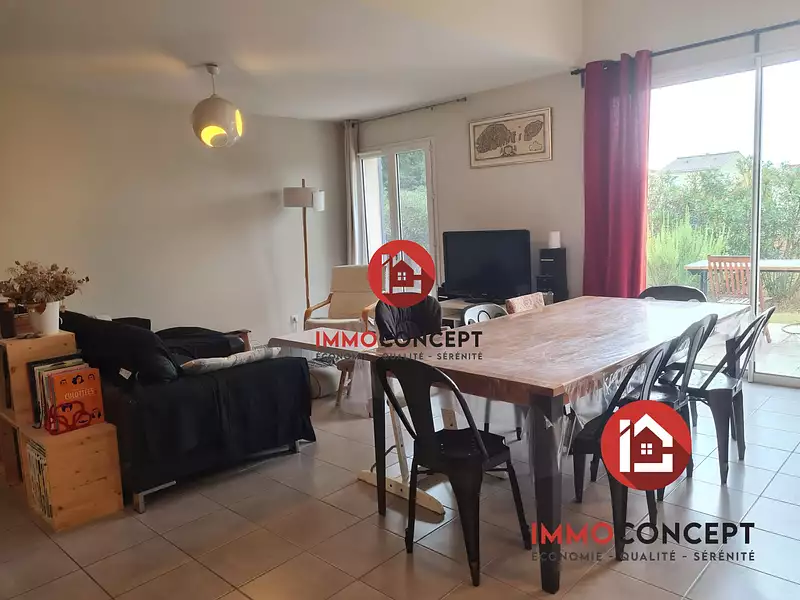 Maison, 106 m²