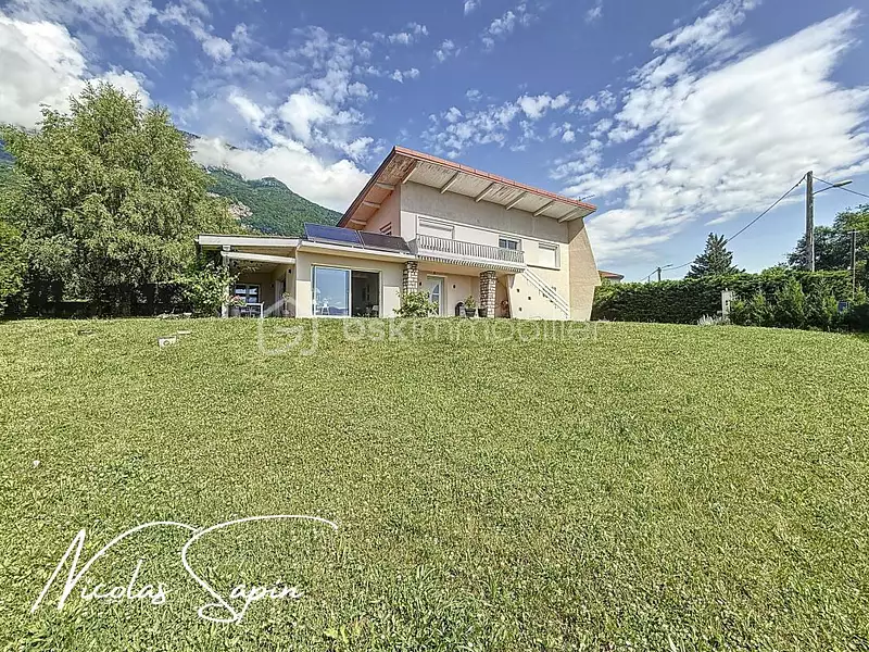 Maison, 170 m²